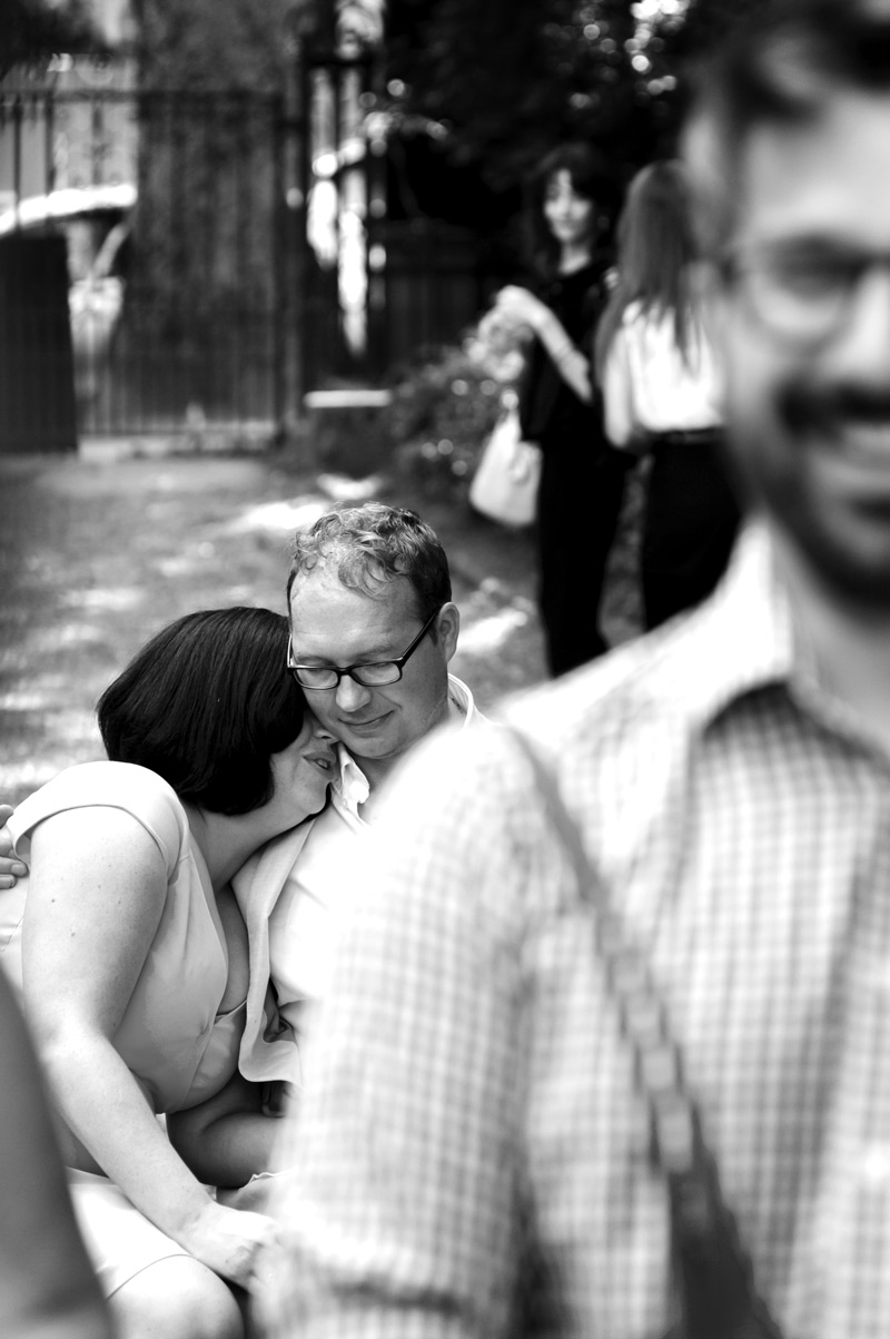 Newley weds outside Rosslyn Hill Chapel