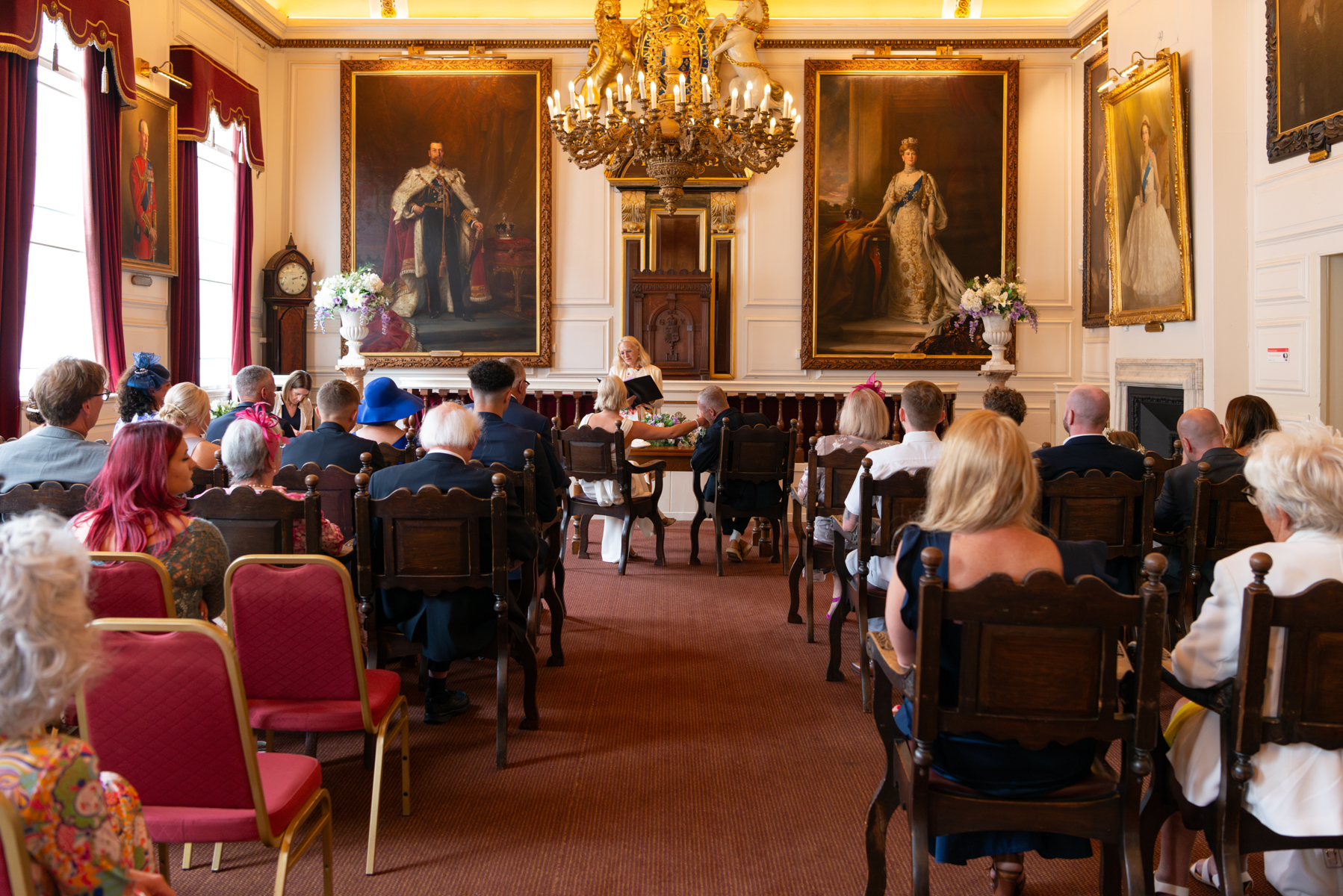 Weeding ceremony by Windsor Guildhall wedding photogrpaher James Robertshaw